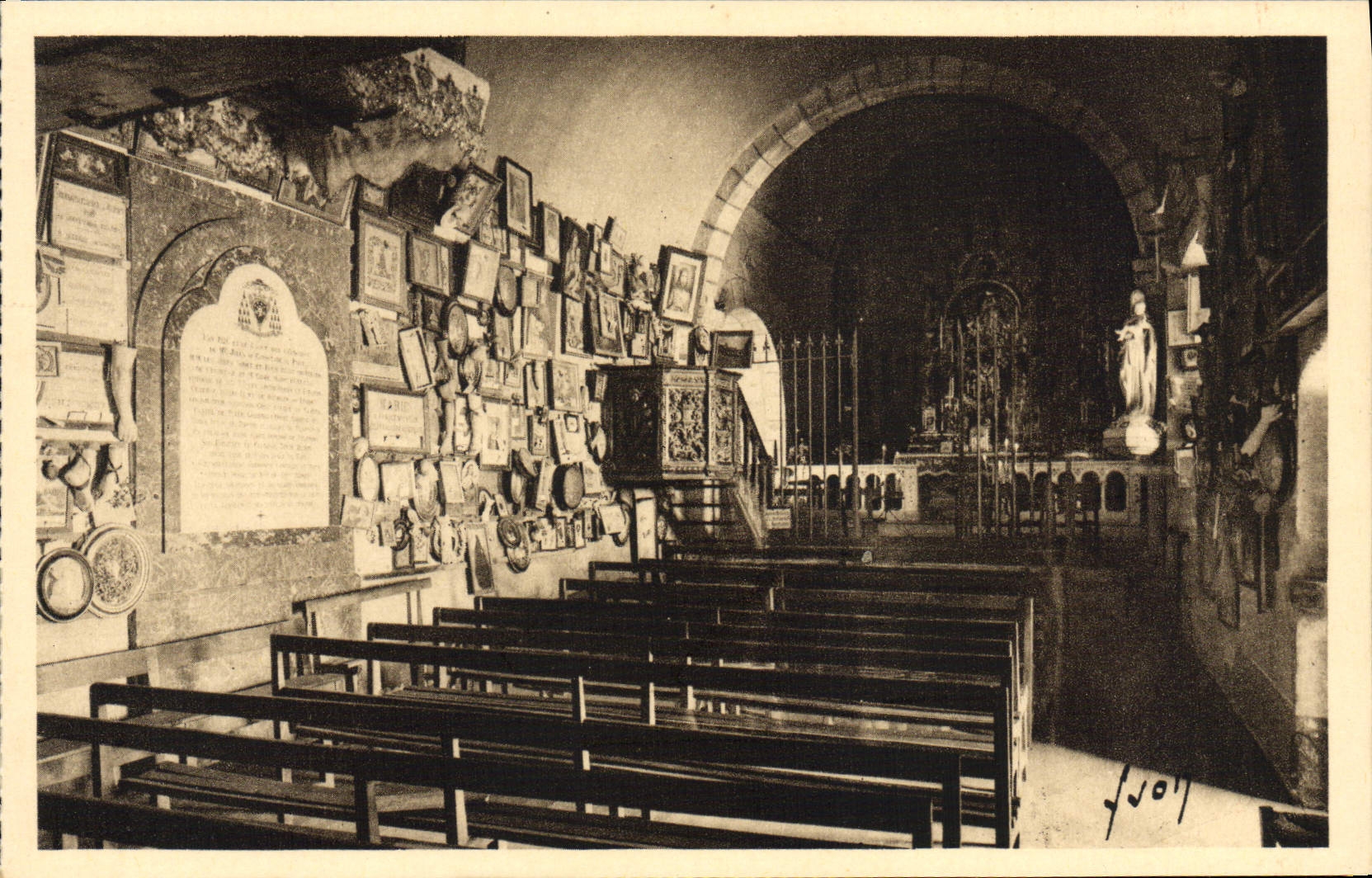 CPA Font Romeu L'Ermitange interieur de la Chapelle 
