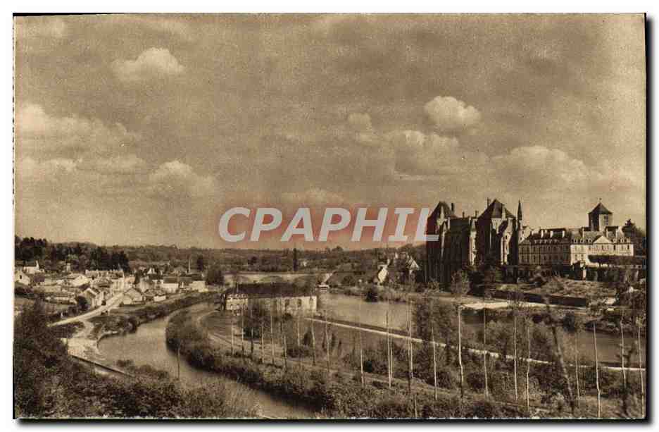 CPA L'Abbaye Saint Pierre De Solesmes Et La Vallee De La Sarthe