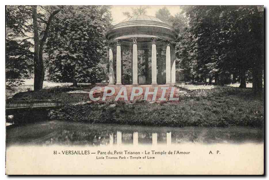 CPA Versailles Parc Du Petit Trianon Le Temple De I'Amour