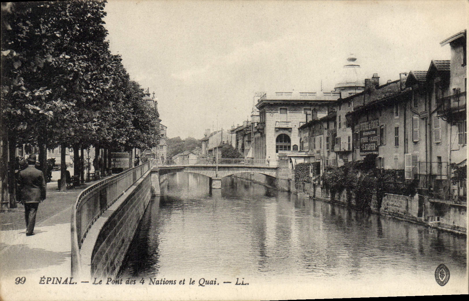 CPA Epinal Le Pont Des Nations Et Le quai