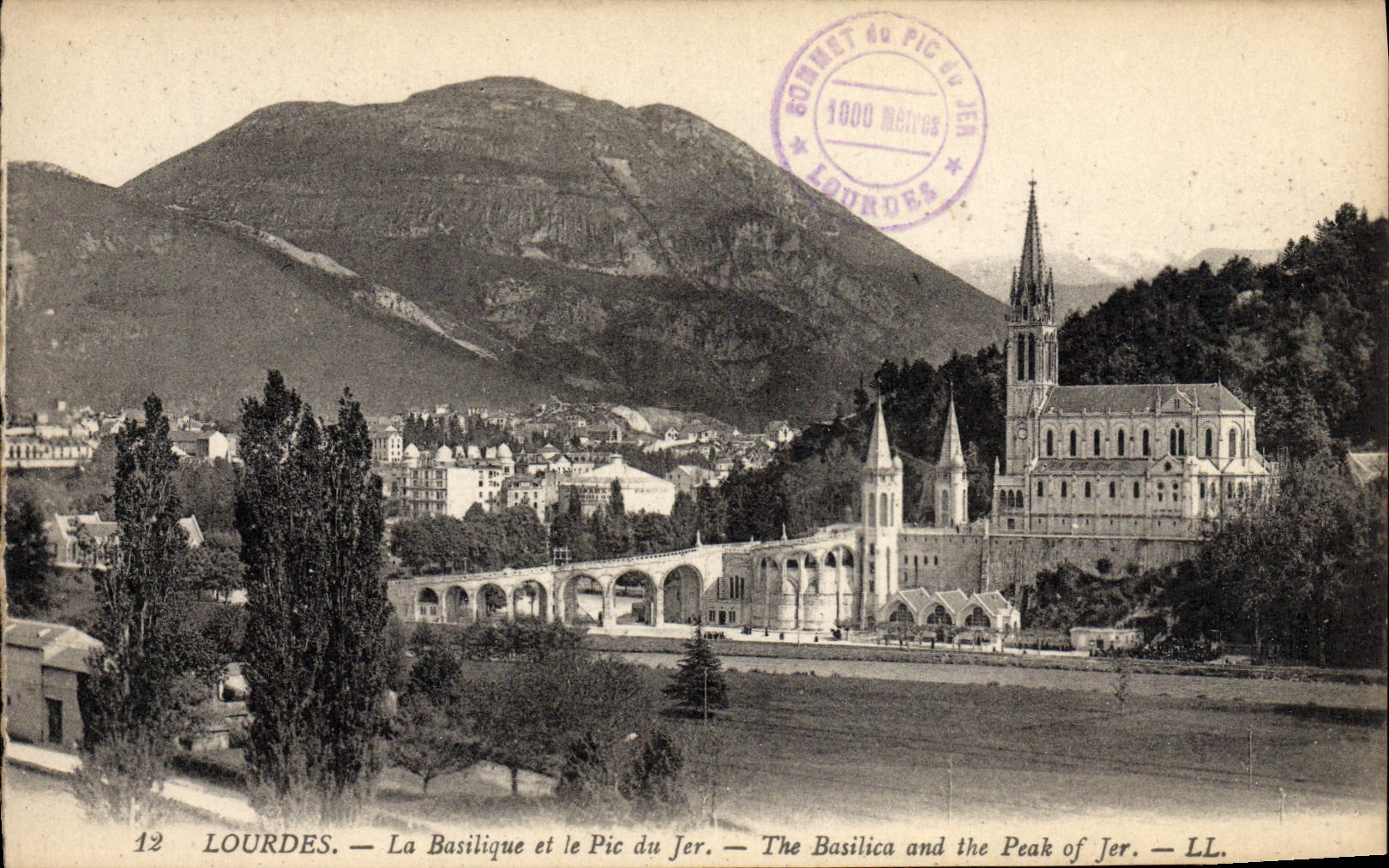 CPA Lourdes La Basilique Et Le Pic Du Jer 
