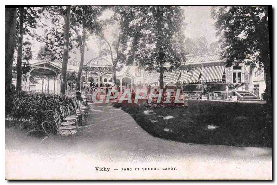 CPA Vichy Parc Et Source Lardy