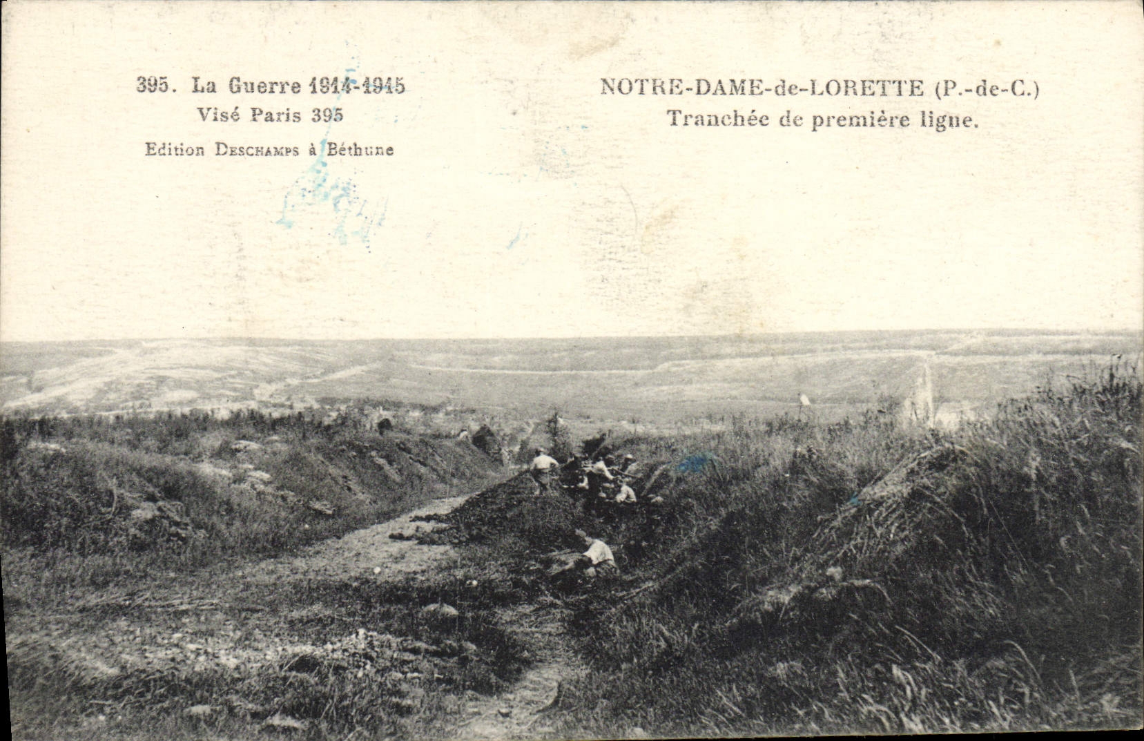 CPA Notre Dame De Lorette Tranchee de premiere ligne Militaria 