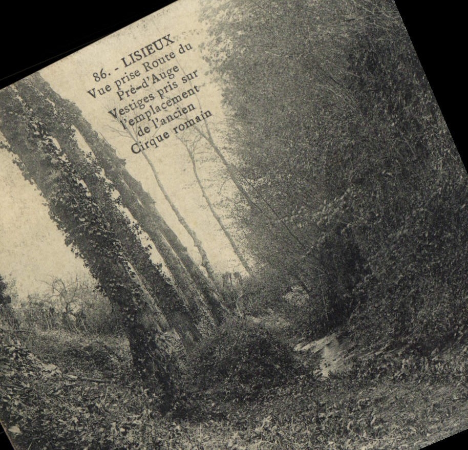 Lisieux — Vue prise Route du Pré-d’Auge sur l’emplacement de l’ancien Cirque romain — série 86