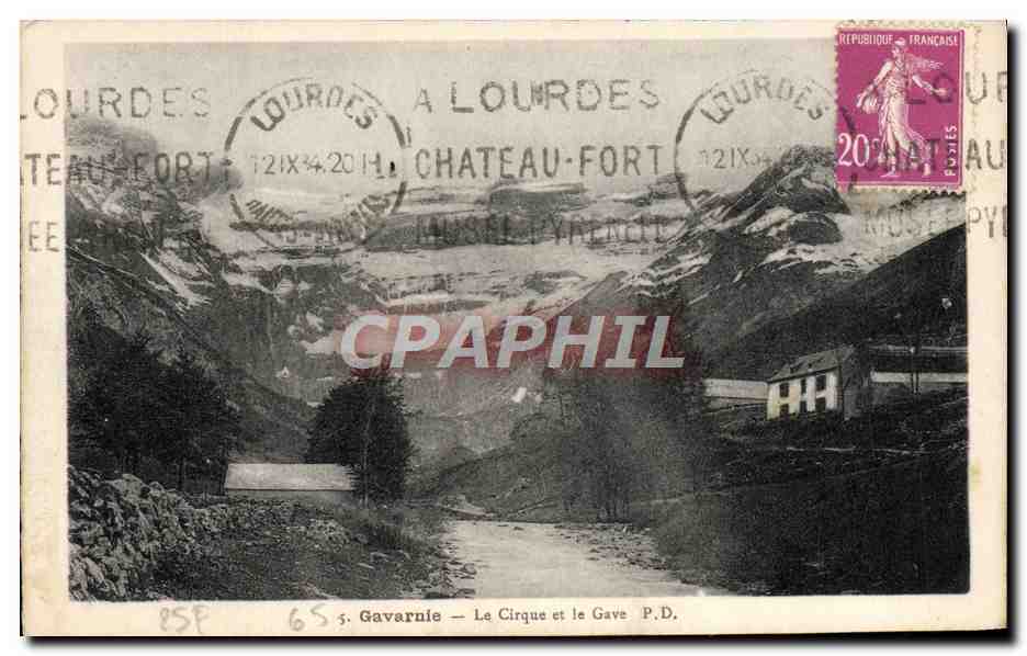 CPA Gavarnie Le Cirque et le Gave