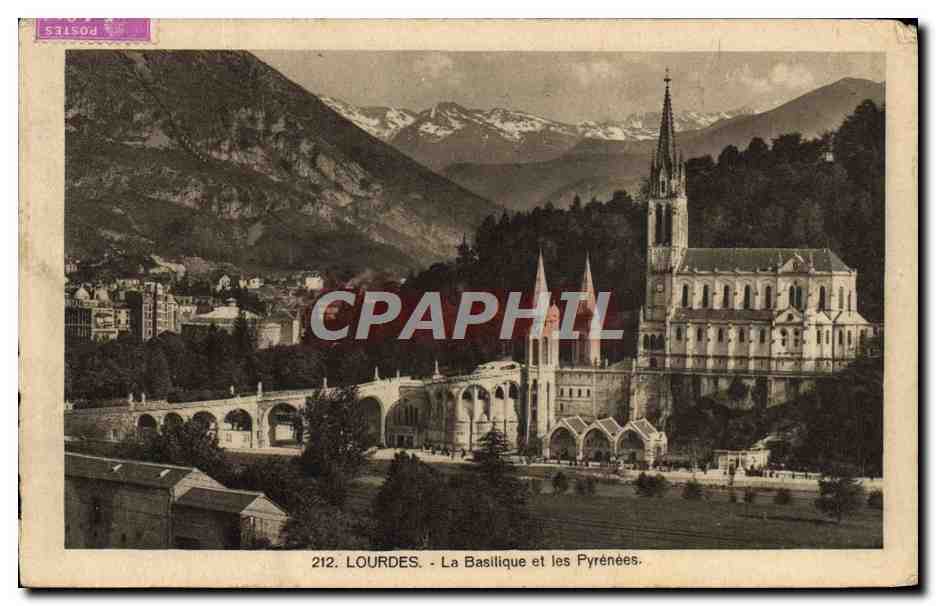 CPA Lourdes La Basilique et les Pyrenees