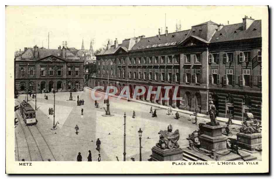 Metz - Place d'Armes — L'Hôtel de Ville