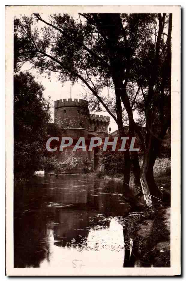 CPM Metz La Porte des Allemands Peche Pecheur