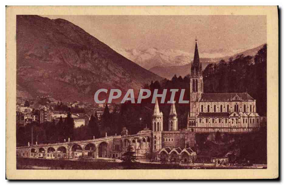 CPA Lourdes La Basilique et le Pic du Jer