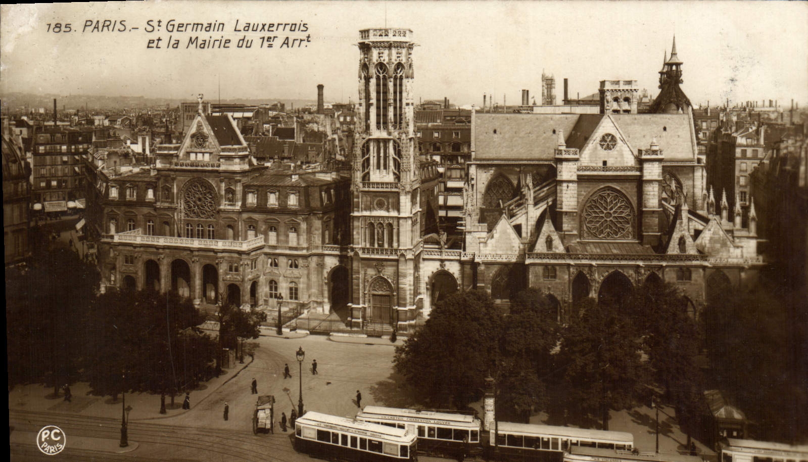 CPA Paris Saint Germain Lauxerrois et la Mairie du 1er Tramway