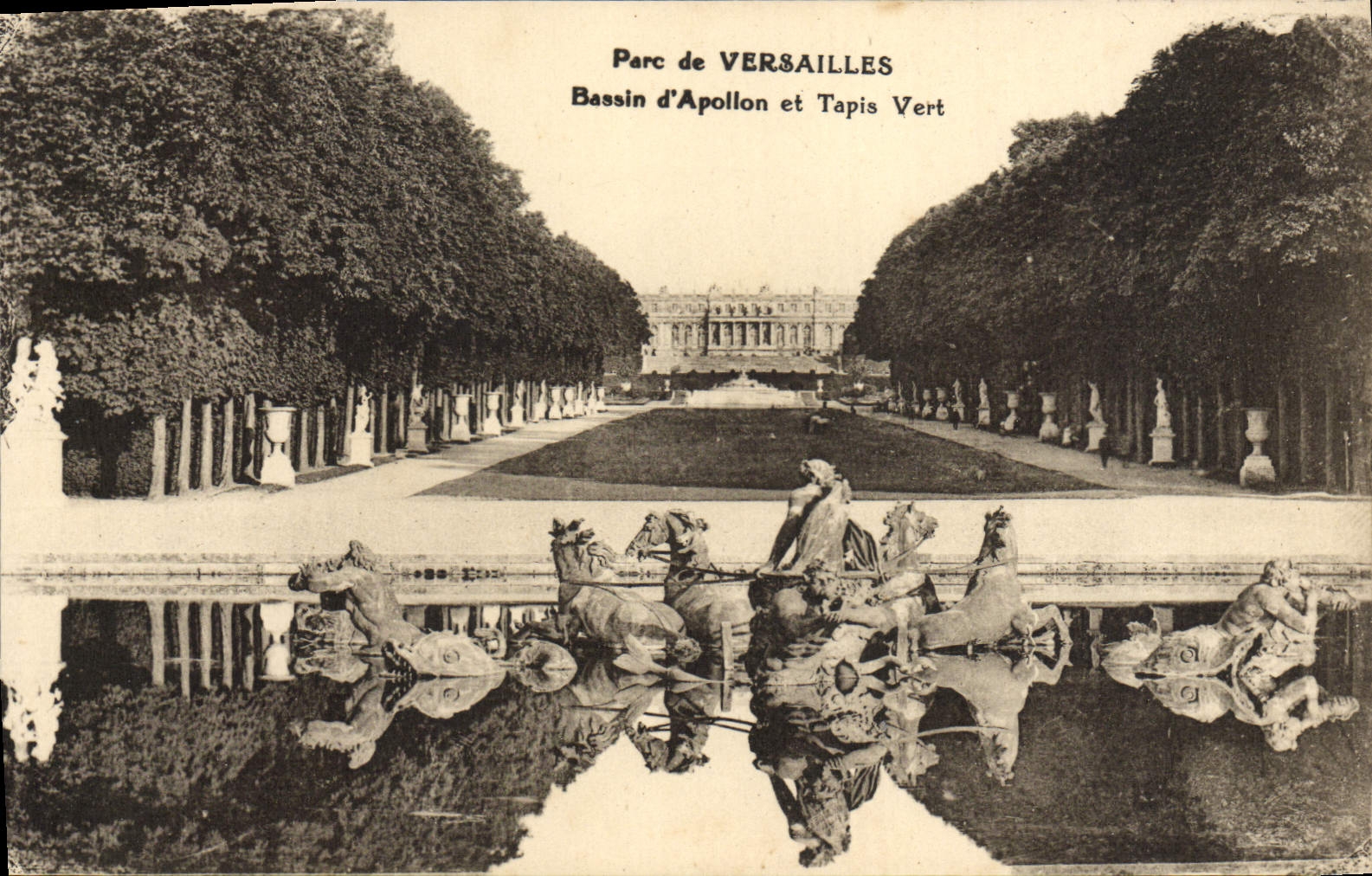 CPA Versailles Bassin d'Apollon et Tapis vert