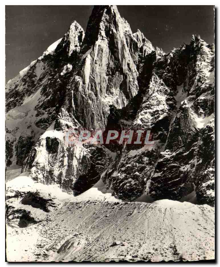CPM Le grand seigneur de la cour du mont Blanc Le Dru 