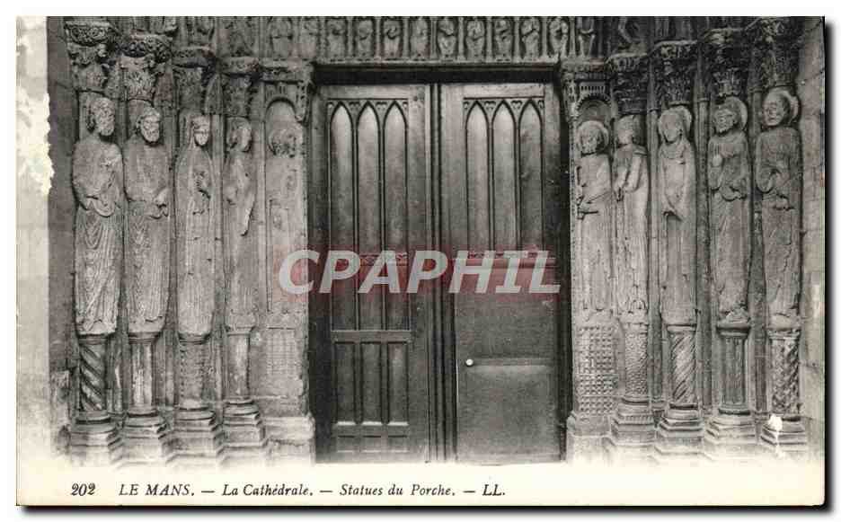 CPA Le Mans La Cathedrale Statues du Porche