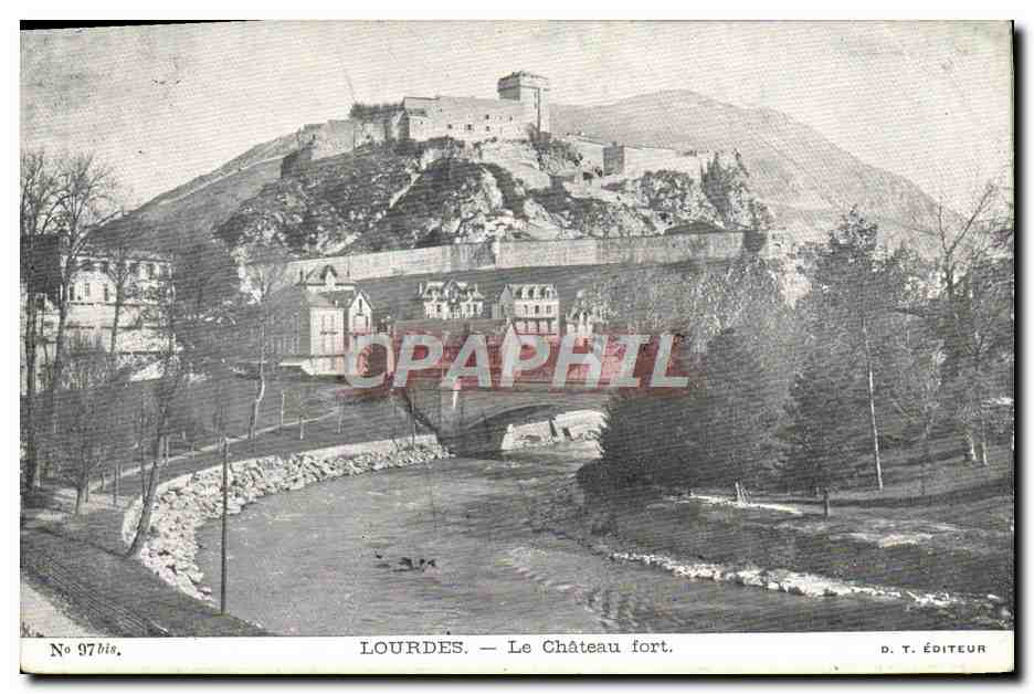 CPA Lourdes Le Chateau Fort