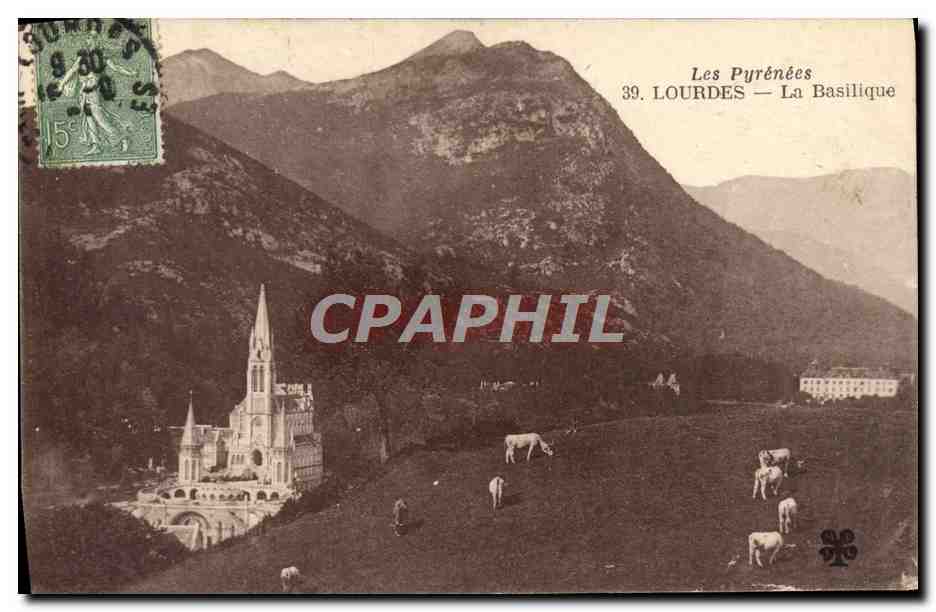 CPA Lourdes La Basilique