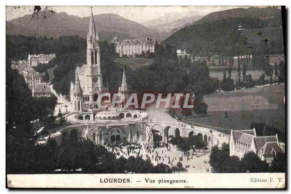 CPA Lourdes Vue Plongeante