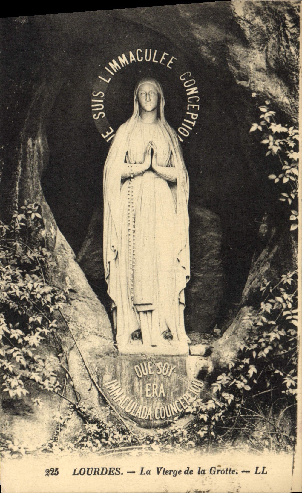 Lourdes — La Vierge de la Grotte — LL
