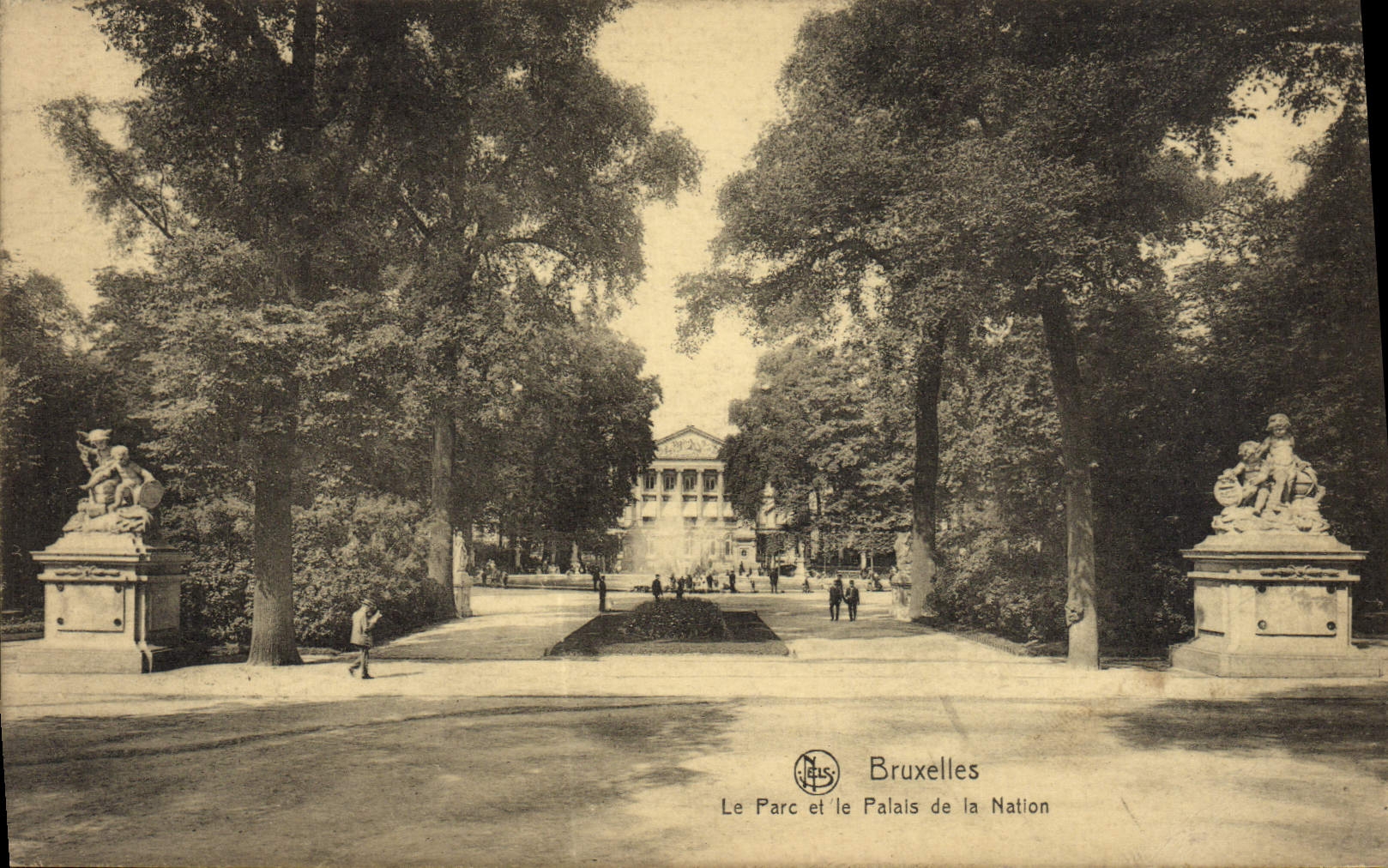 CPA Bruxelles Le Parc et les Palais de la Nation 