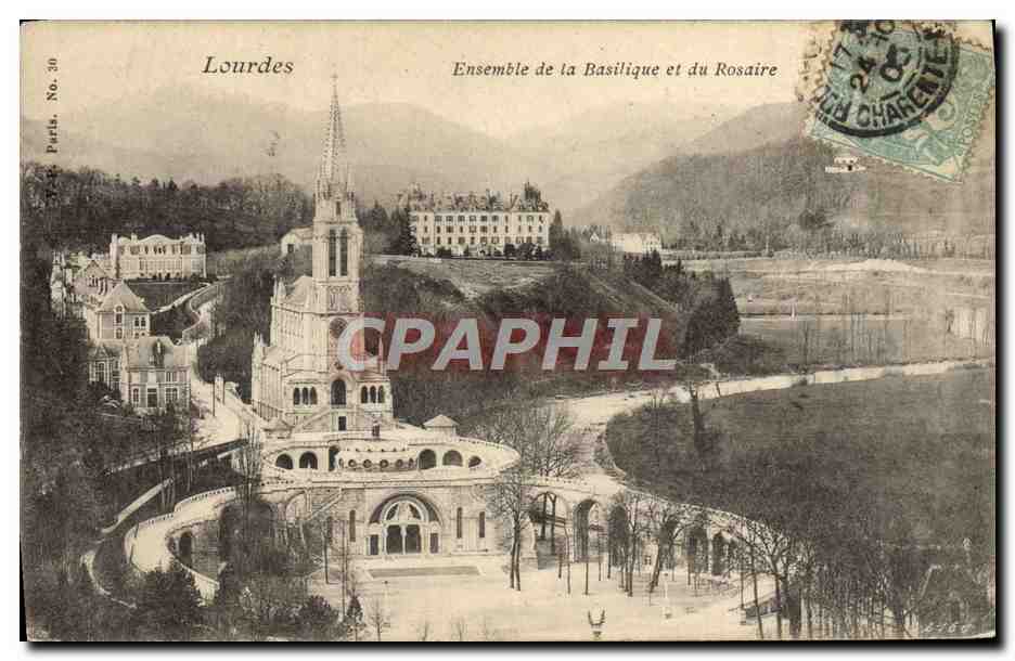 CPA Lourdes Ensemble de la Basilique et du Rosaire 