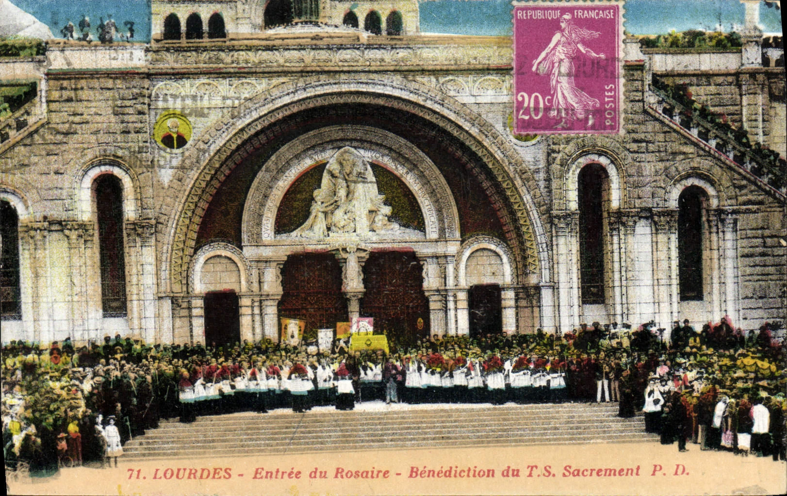 CPA Lourdes Entree du Rosaire Benediction du TS Sacrement 