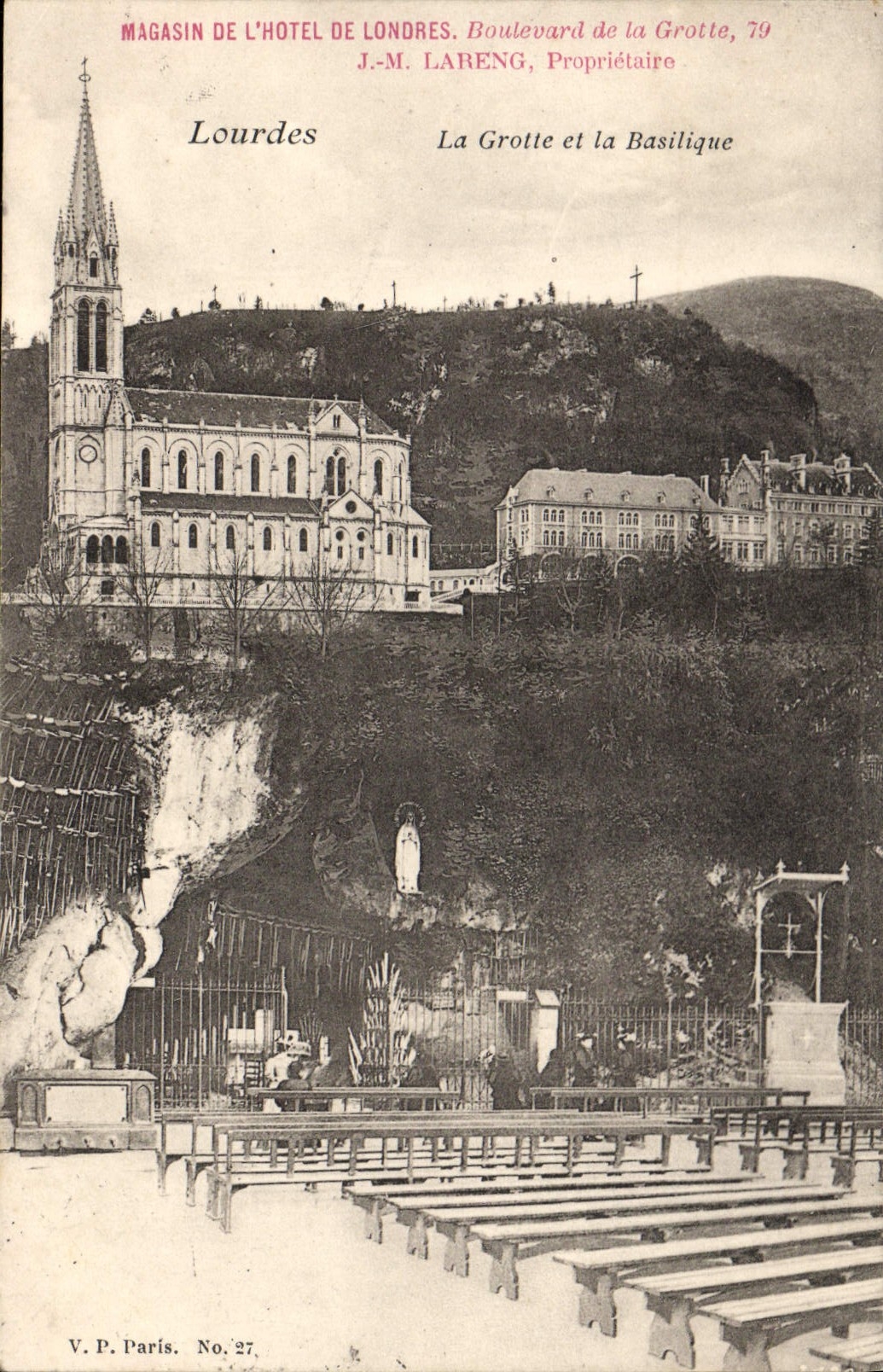 CPA Lourdes La Grotte et la Basilique 