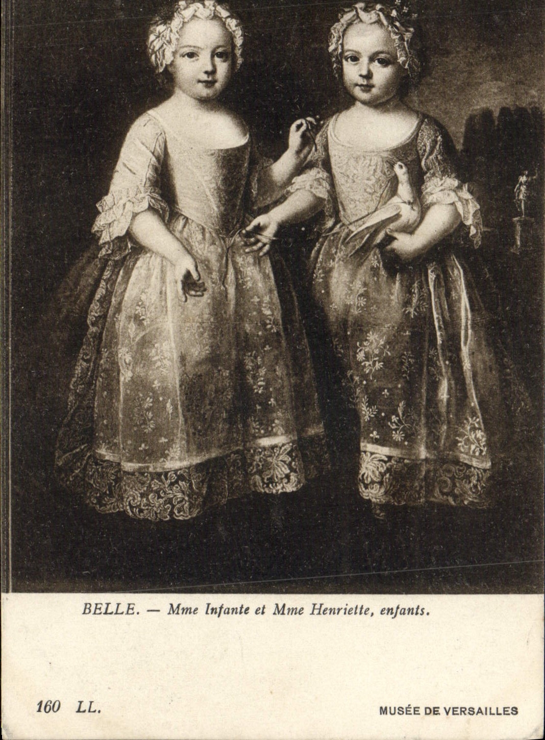 CPA Belle Mme Infante et Mme Henriette enfants Musee de Versailles
