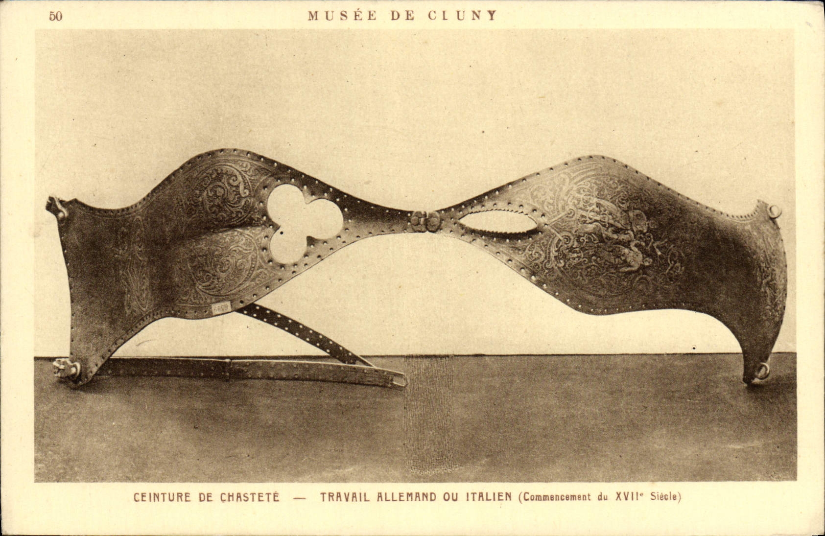 CPA Ceinture De Chastete Travail Allemand ou italien Musee de Cluny Paris 
