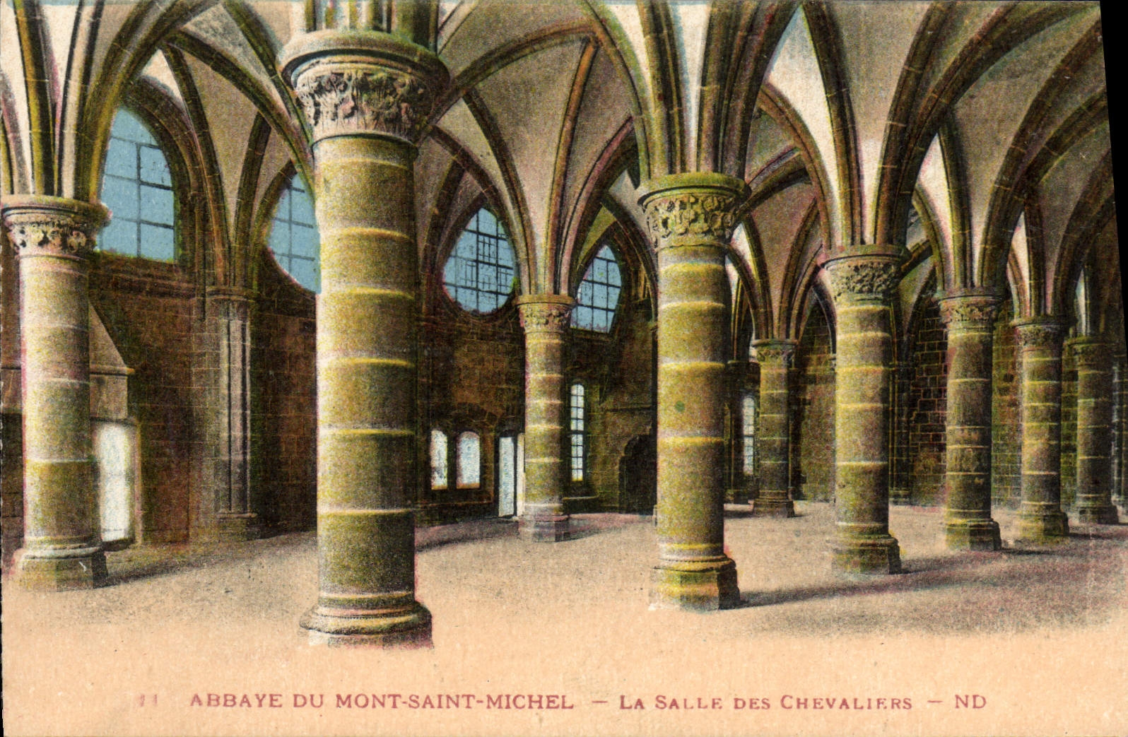 CPA Mont Saint Michel La Salle des Chevaliers