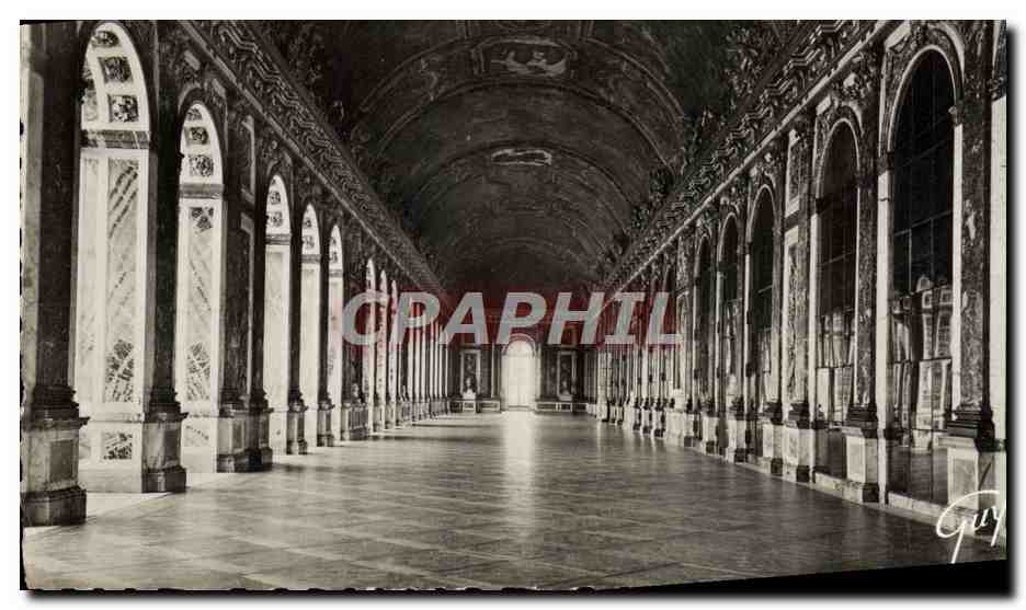 CPM Versailles La galerie des glaces