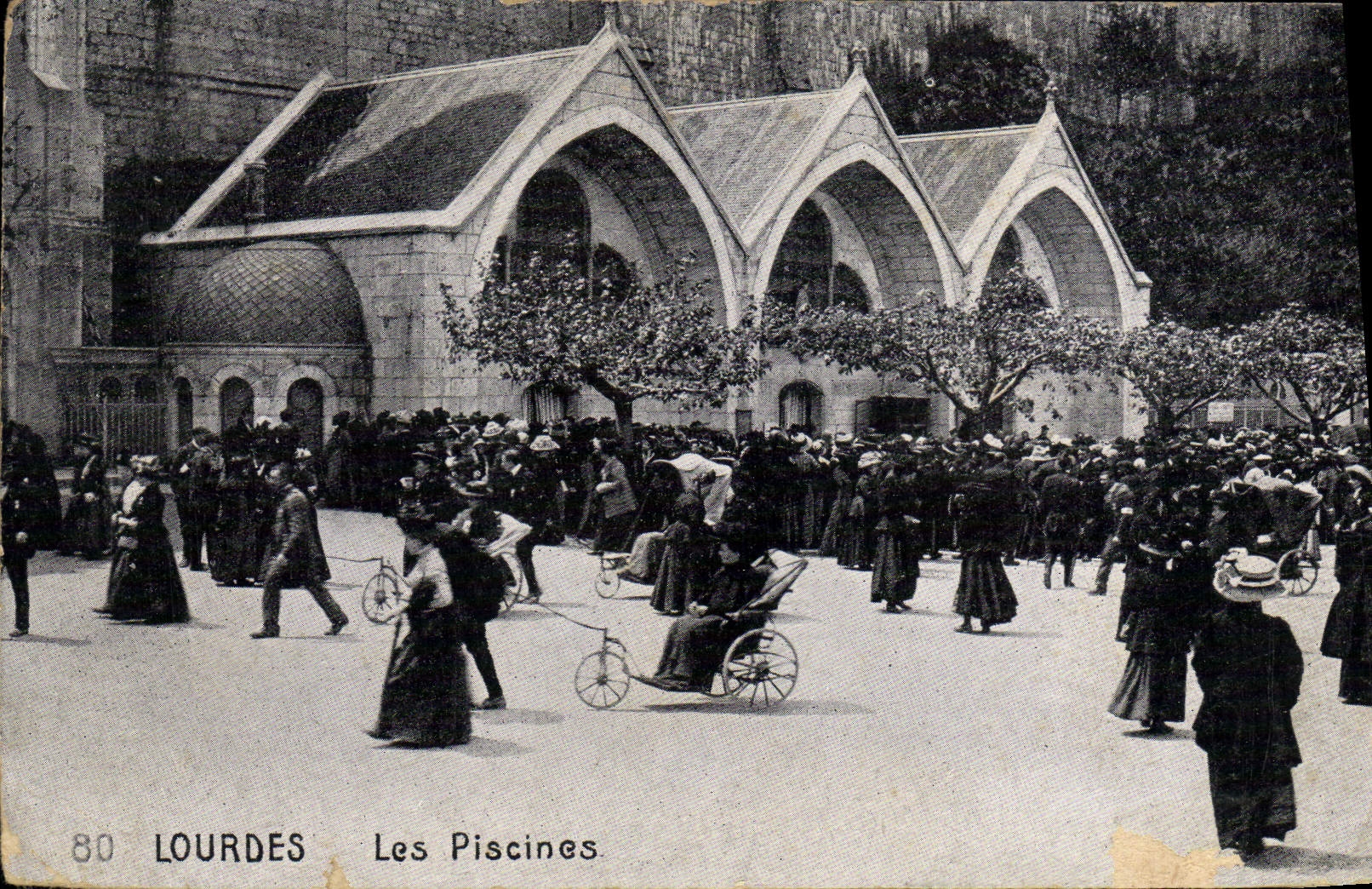 CPA Lourdes Les Piscines