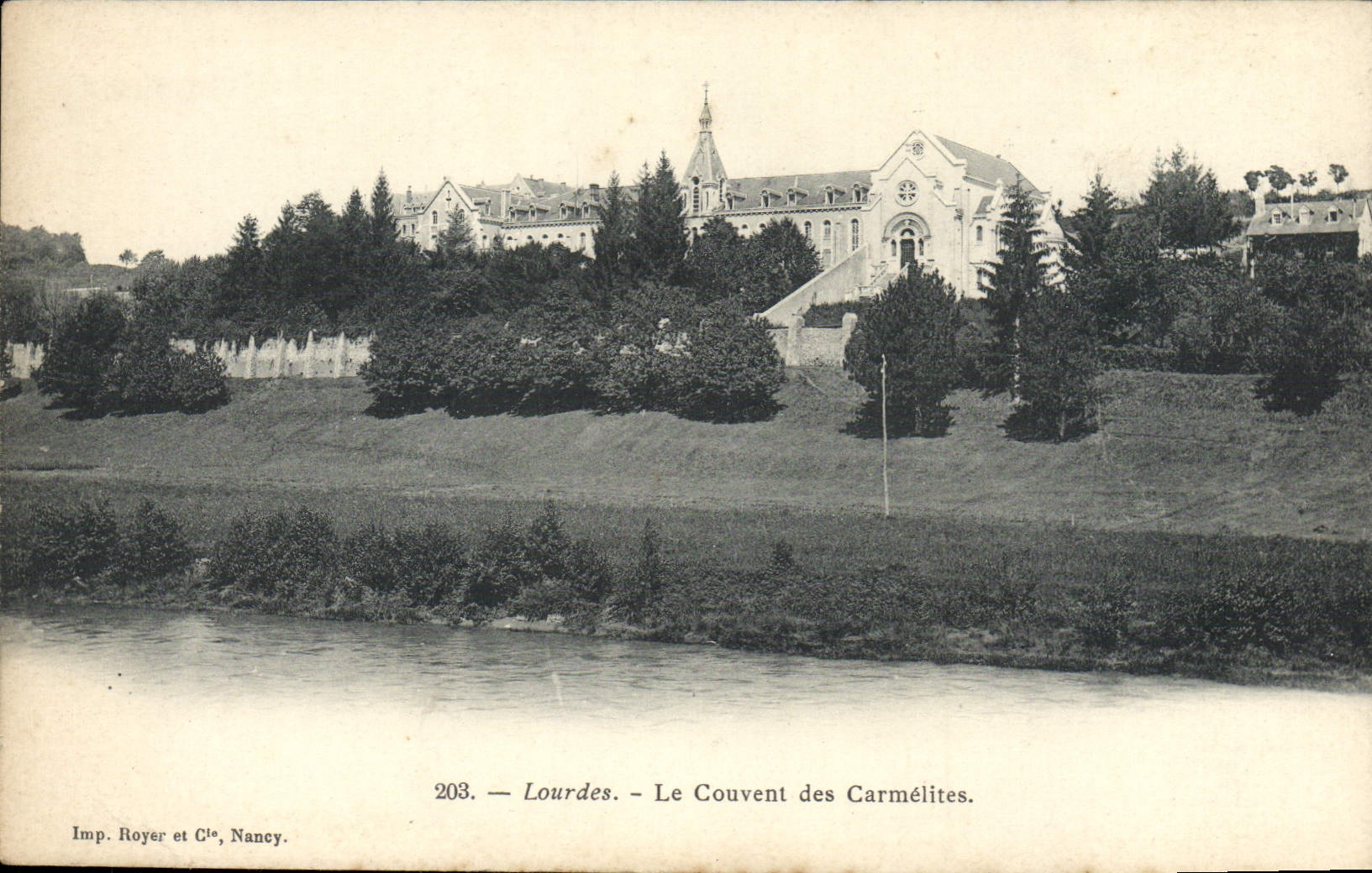 CPA Lourdes Le Couvent des Carmelites