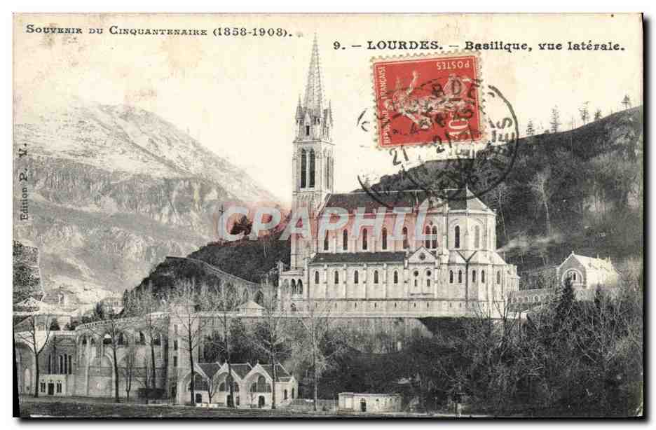CPA Lourdes Basilique Vue Laterale