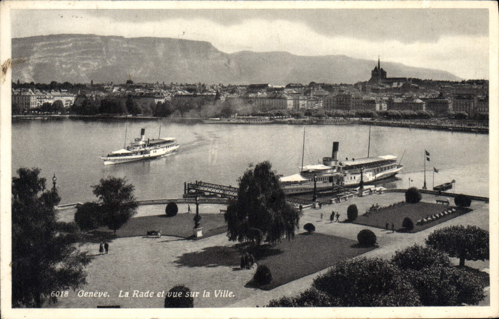 CPA Geneve La Rade et Vue Sur la Ville