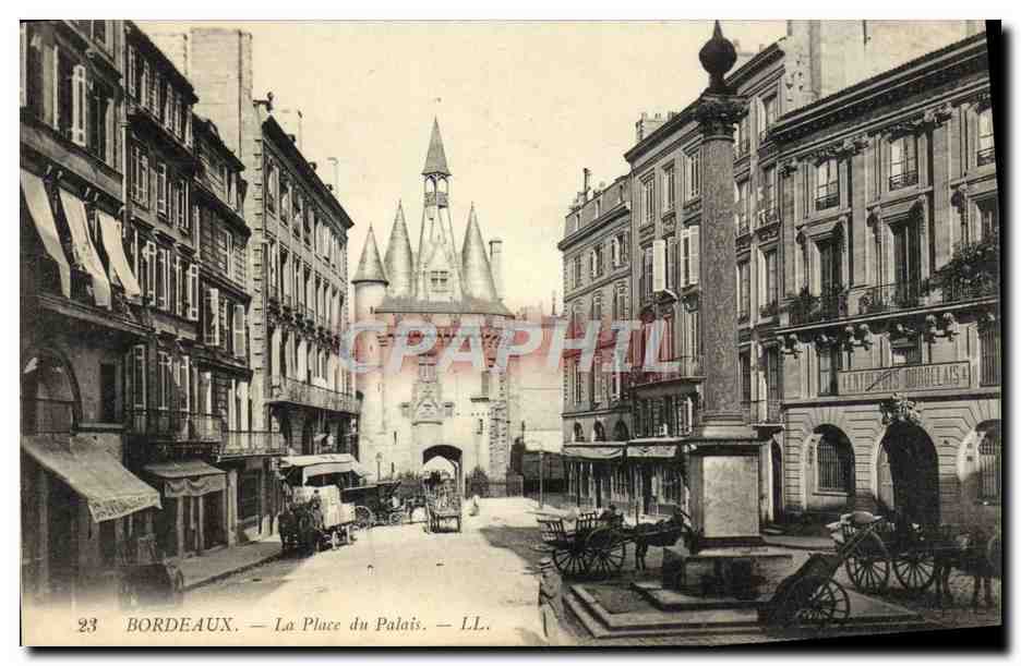 CPA Bordeaux La Place du Palais