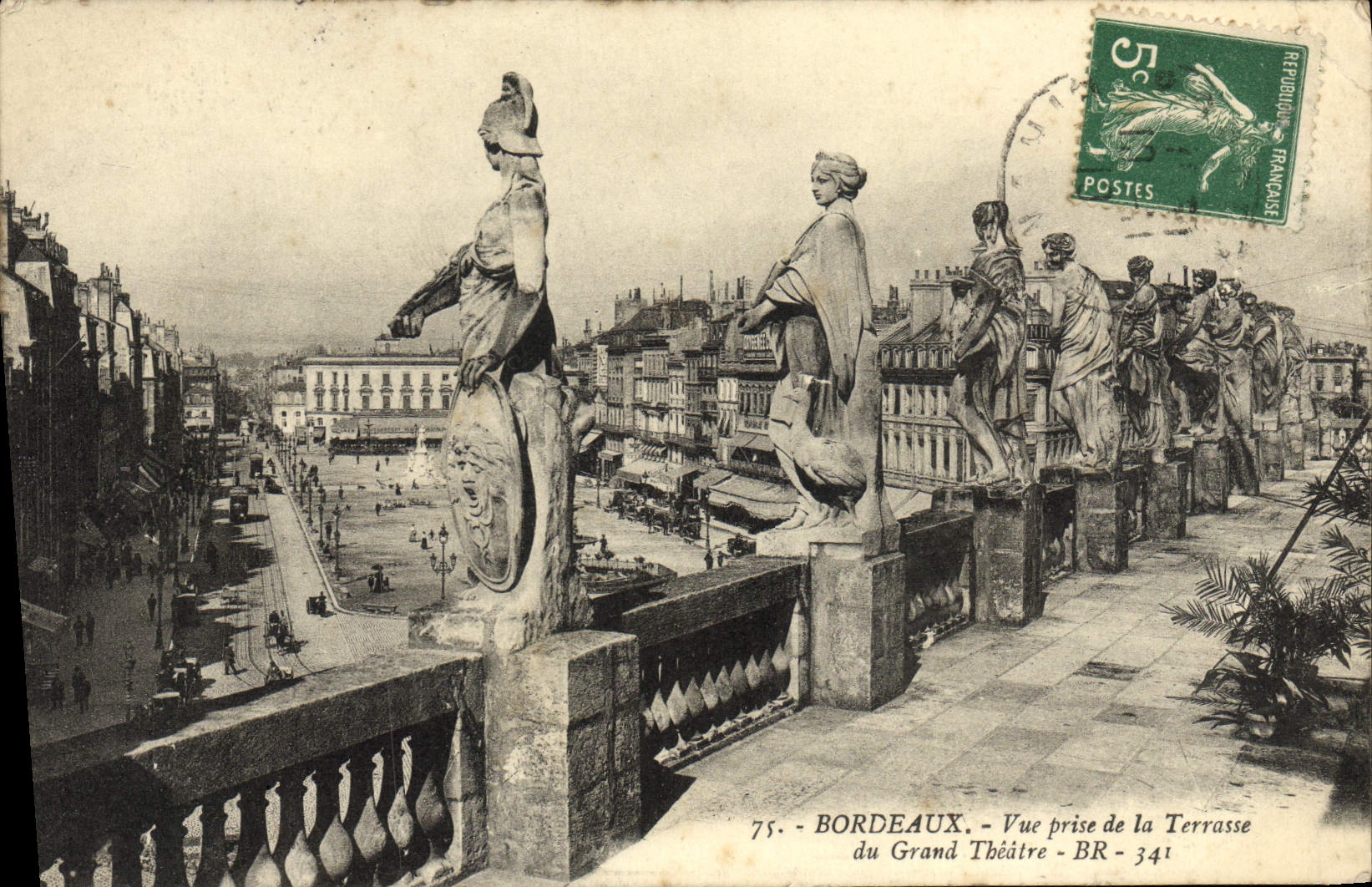 CPA Bordeaux Vue Prise de la Terrasse du grand theatre 