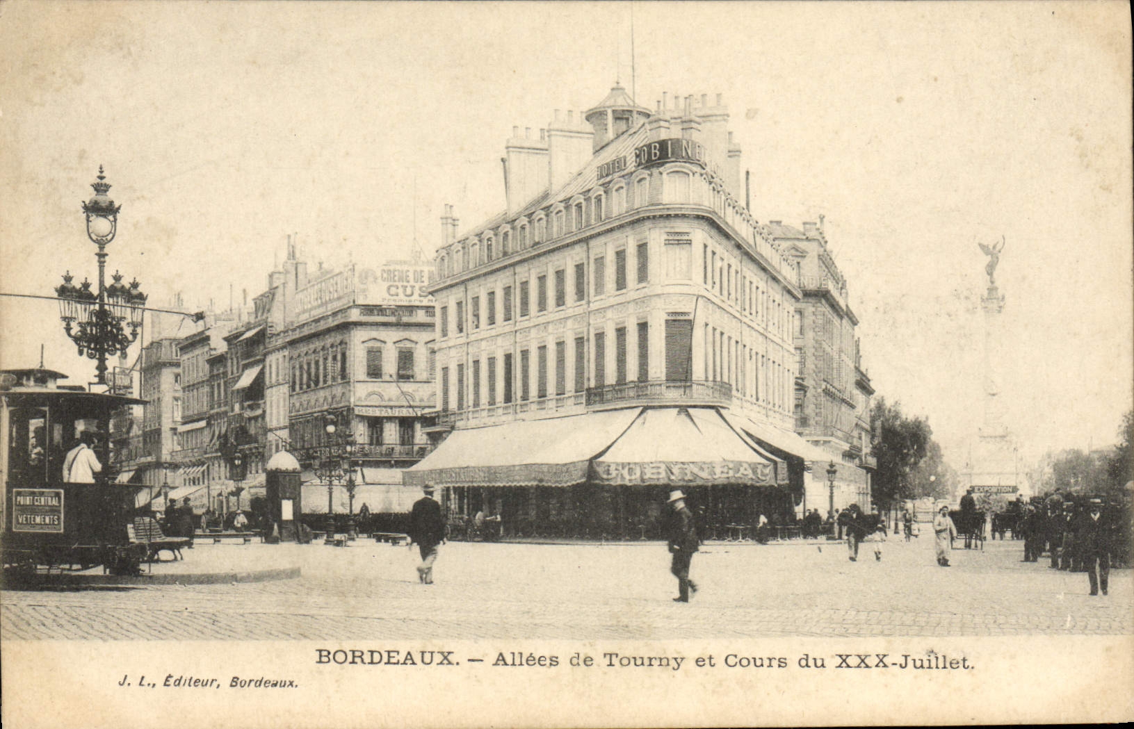 CPA Bordeaux Allees de Tourny et Cours du XXX Juillet Tramway