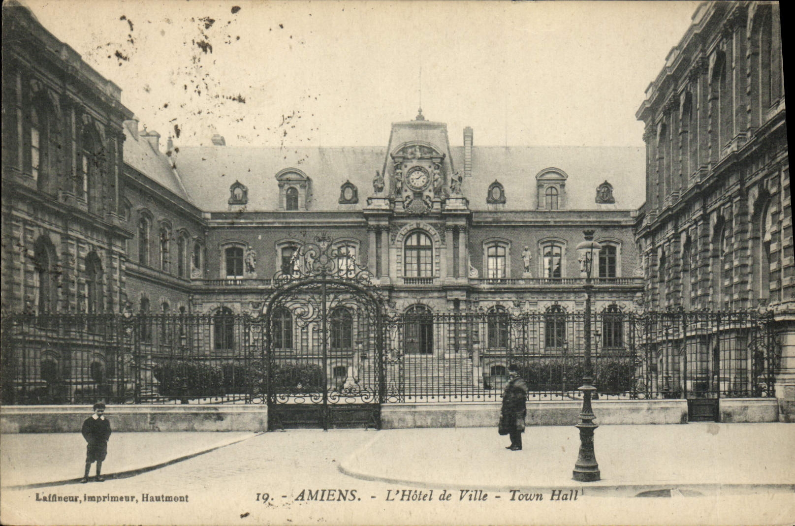CPA Amiens L'Hotel de Ville 