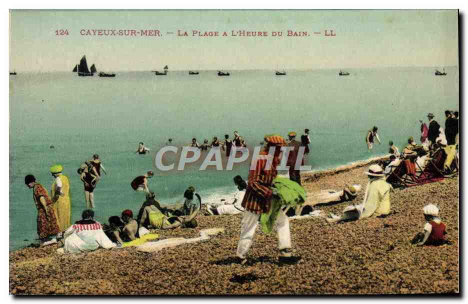 CPA Cayeux sur Mer La Plage a L'Heure du Bain 