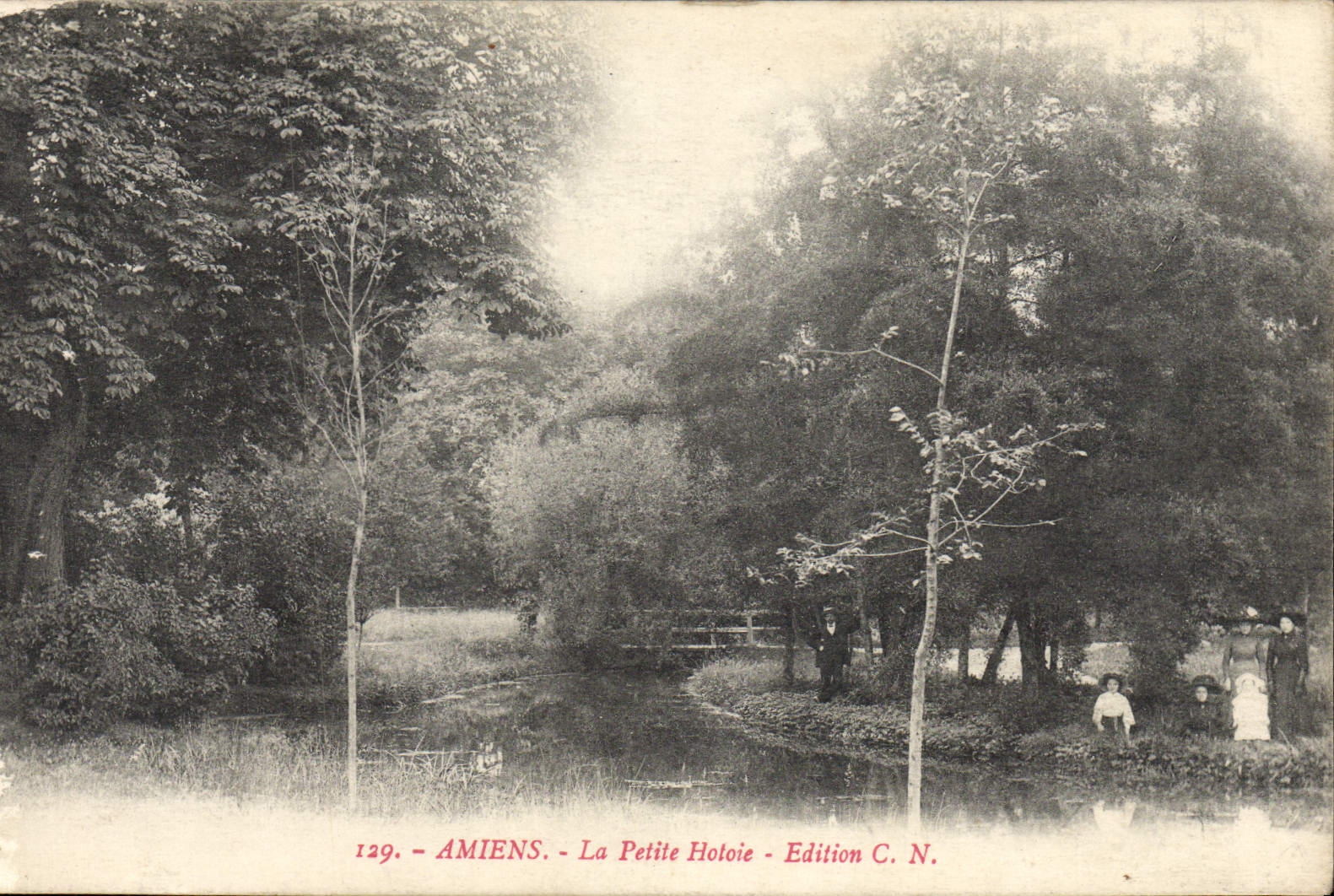 CPA Amiens La Petite Hotoie 