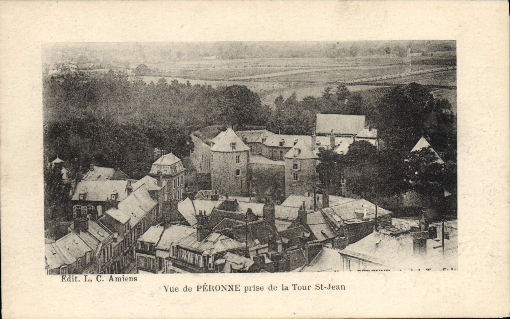 CPA Vue de Peronne prise de la Tour St Jean 
