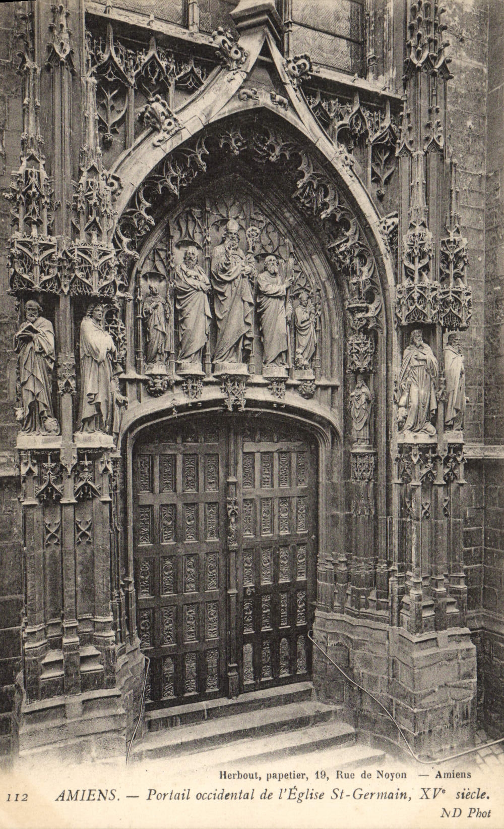 CPA Amiens Portail occidental de l'Eglise St Germain XV e siecle 