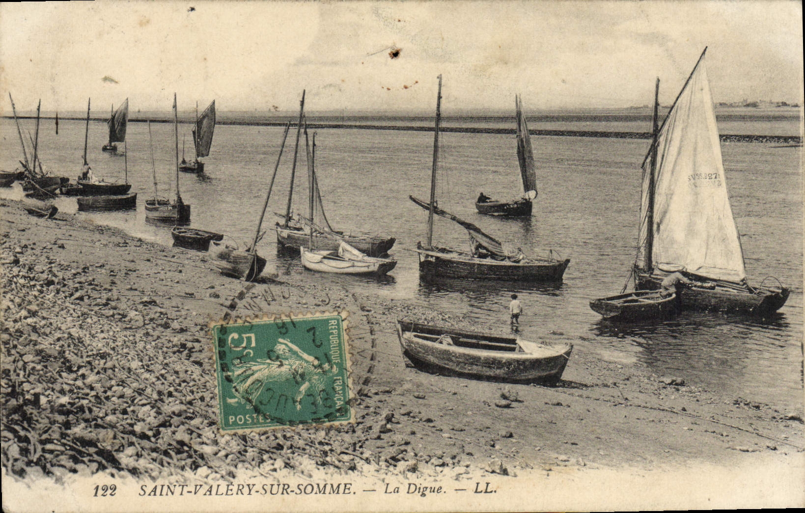 CPA Saint Valery sur Somme La Digue Bateaux