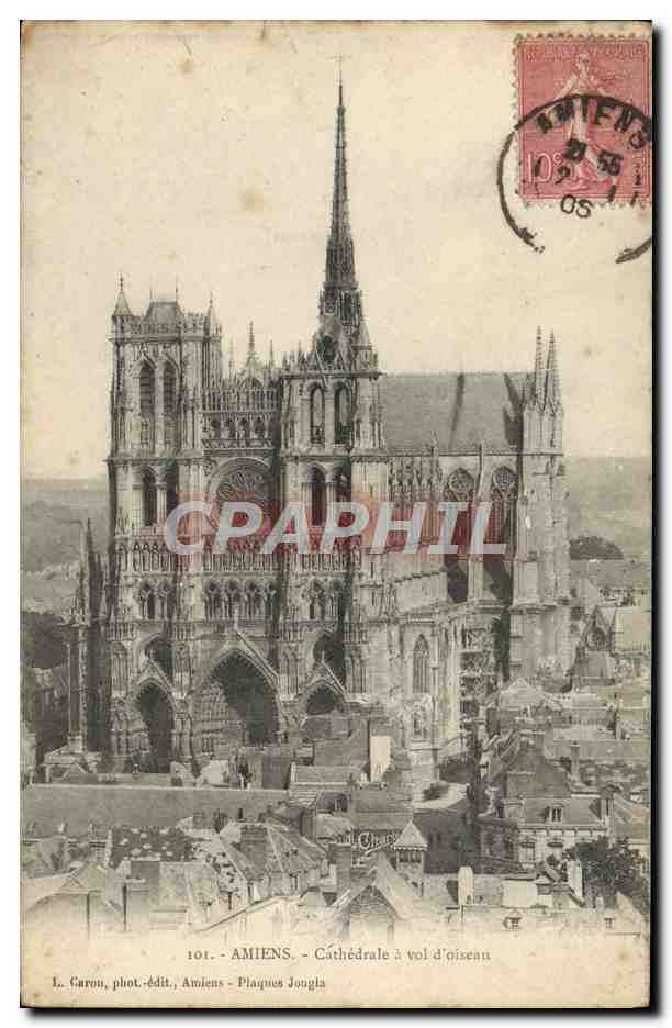 CPA Amiens Cathedrale a vol d'oiseau 