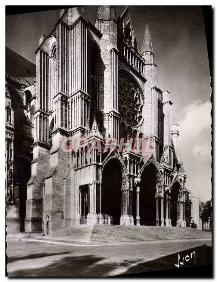 CPM Chartres a Cathedrale Portail Sud 