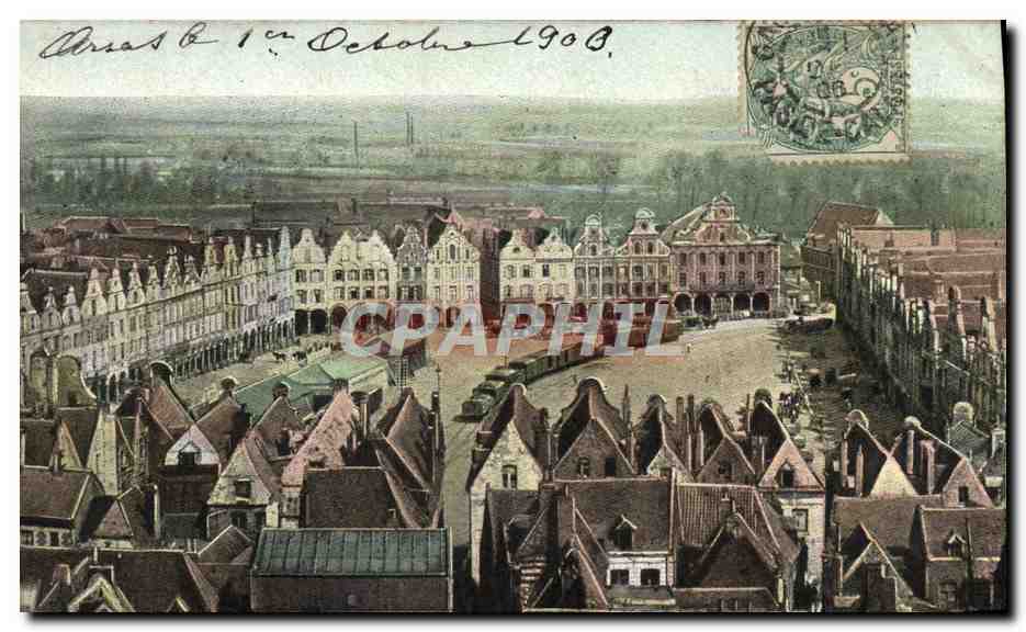 CPA Arras La grand place vue du beffroi 