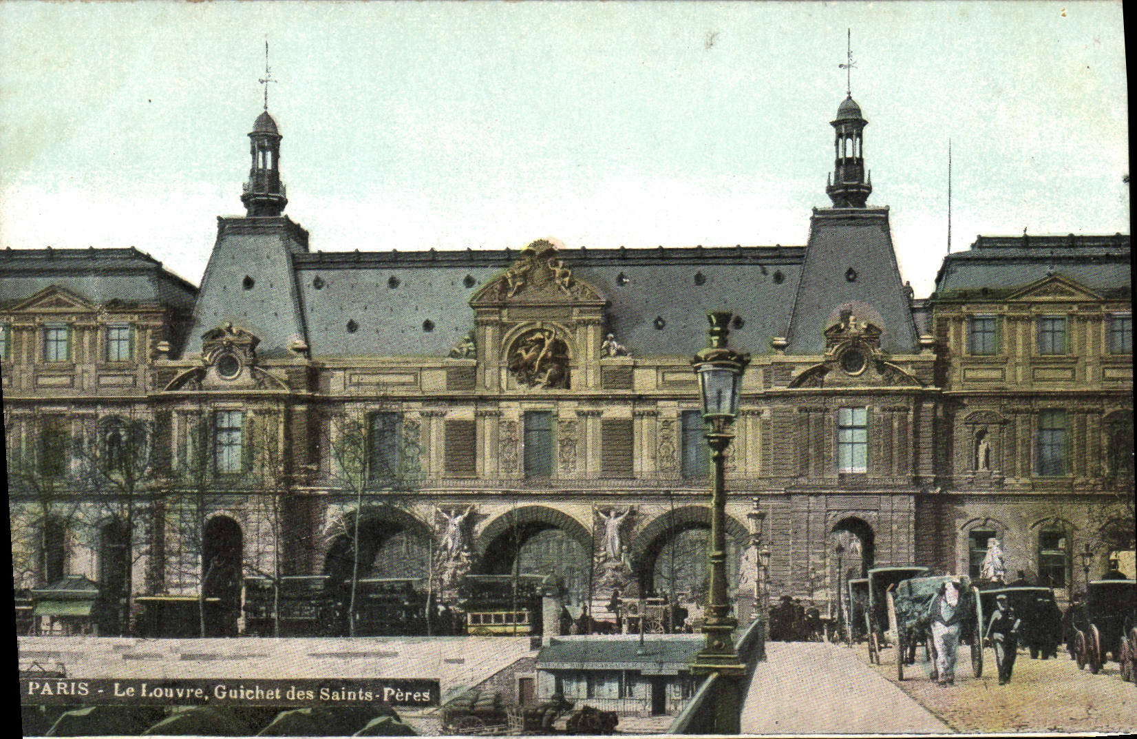 CPA Paris Le Louvre Guichet Des Saints Peres