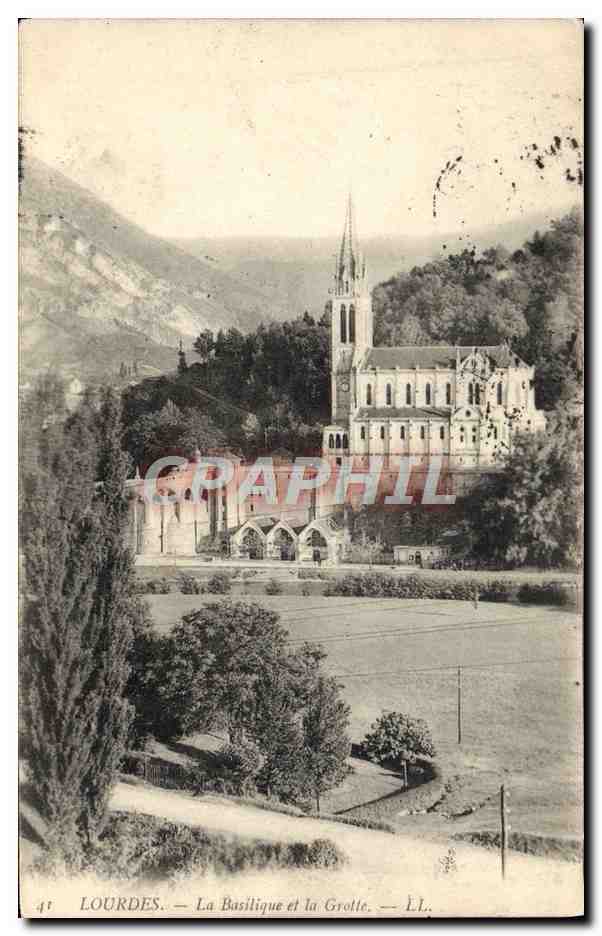 CPA Lourdes La Basilique Et La Grotte