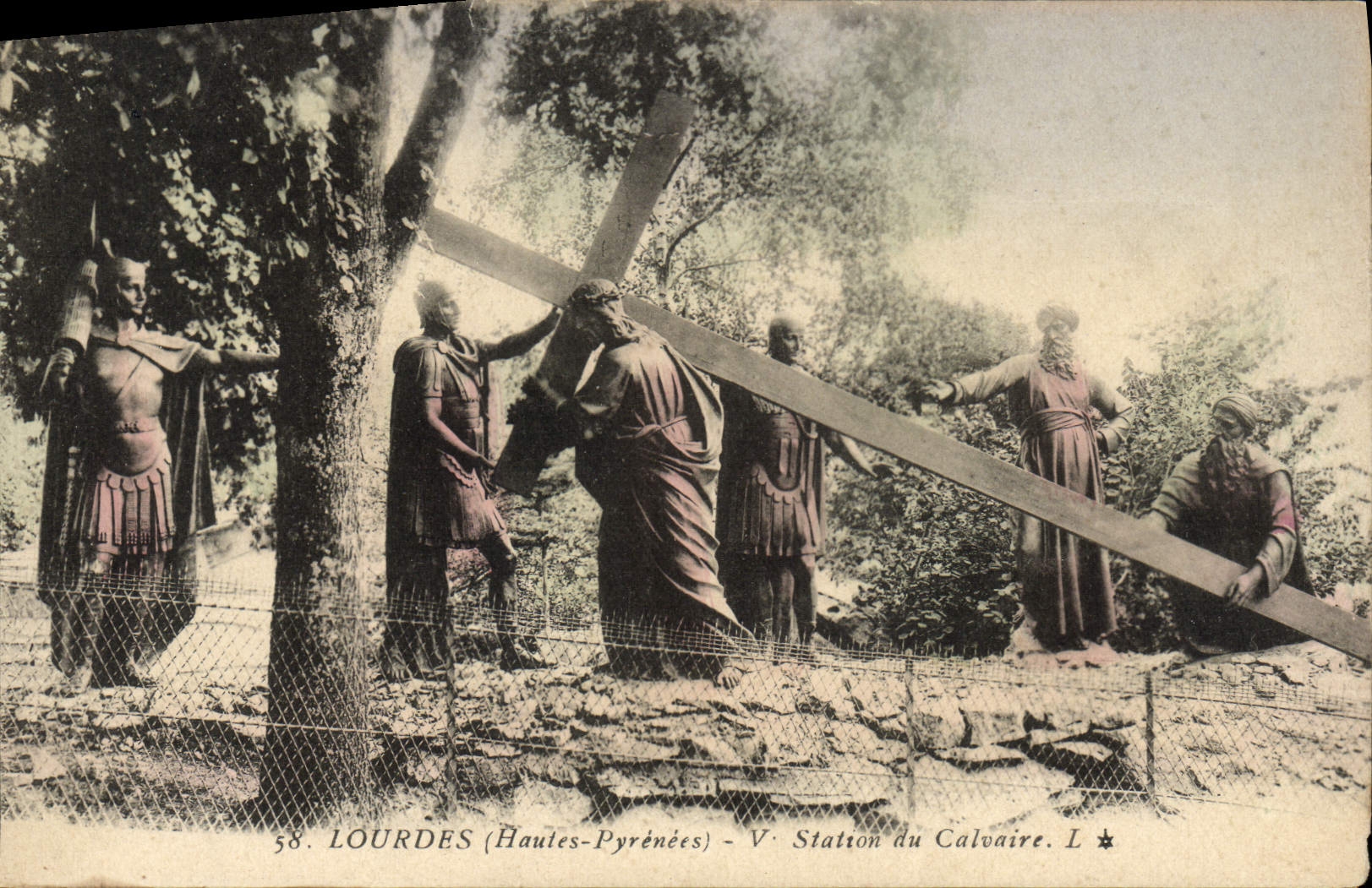 CPA Lourdes 5eme station du calvaire