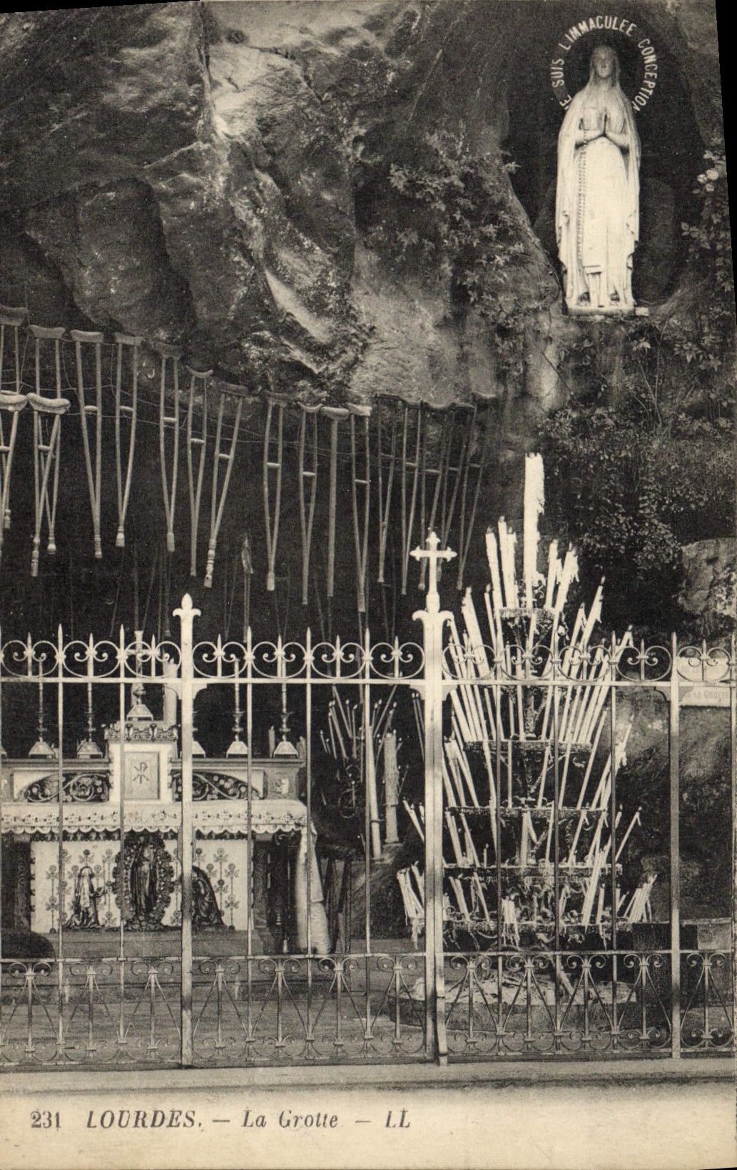 CPA Lourdes La Grotte