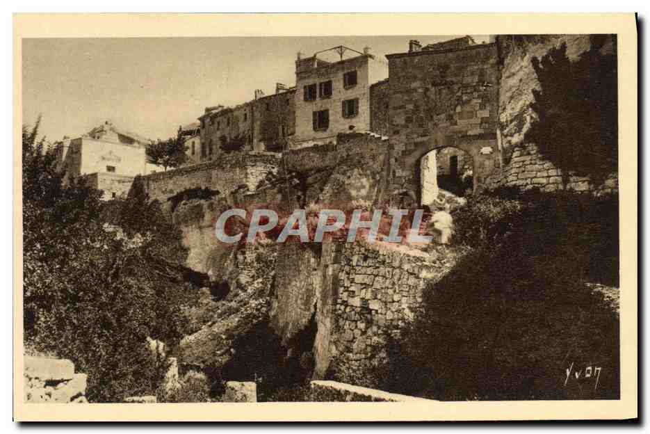 CPA Les Baux Les remparts